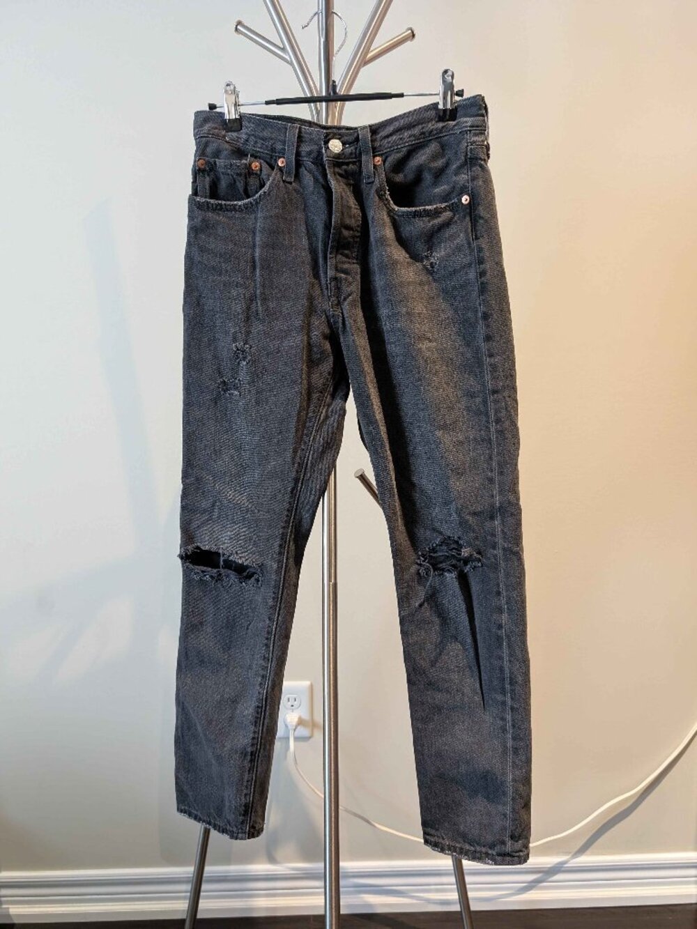 Levi's 501 90's Straight Leg Black Distressed Jeans